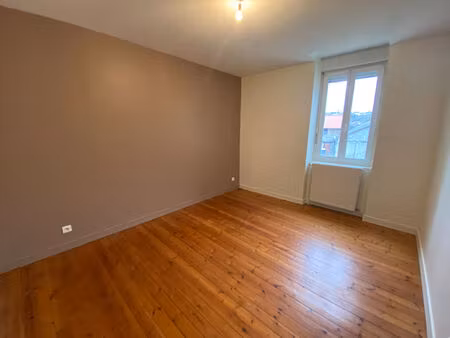 maison de ville 5 pièces 122.17 m² - argenton sur creuse
