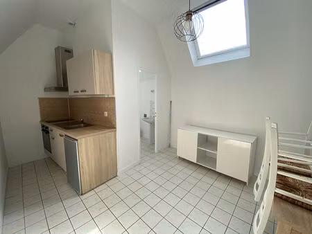location appartement 1 pièce  29.71m²  beaufort