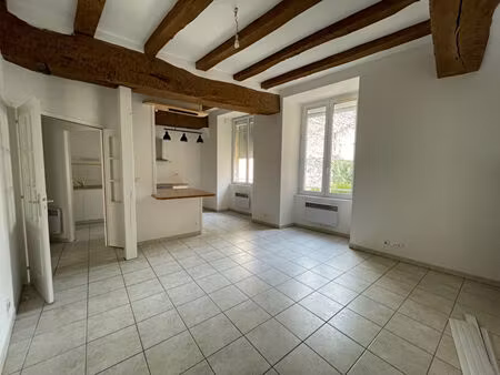 location appartement 2 pièces  50.00m²  angers