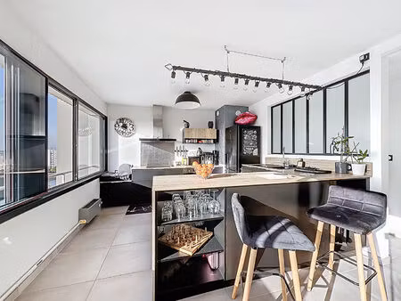 location appartement 3 pièces  84.13m²  angers