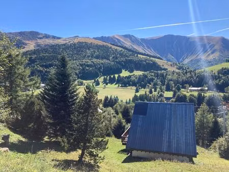 au milieu des montagnes