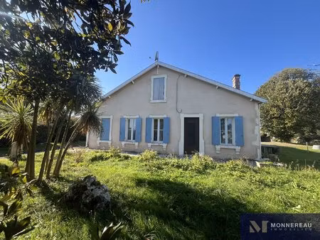 grande maison a renover proximite commerces