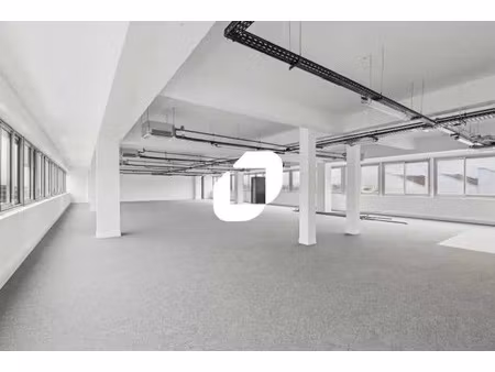 location bureaux 400 m²