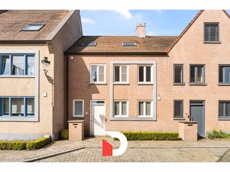 huis te koop in brugge met 4 slaapkamers