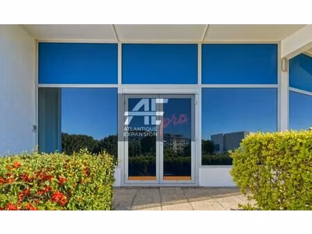 achat local commercial 77m² st nazaire 44600