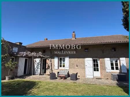 achat maison 7 pièces 214m²