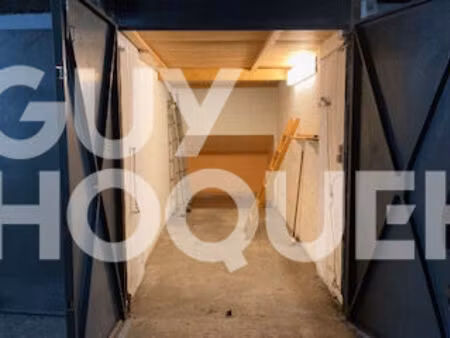 parking / box