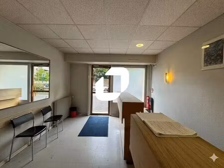 location bureaux 276 m²