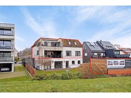 appartement te koop in schilde met 3 slaapkamers