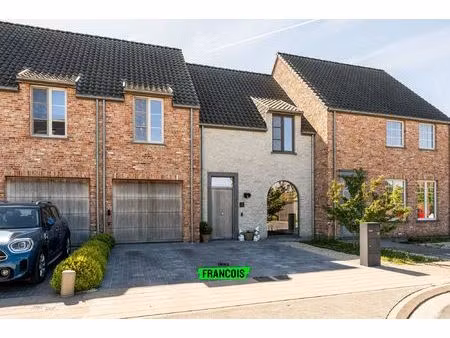 huis te koop in ruiselede met 5 slaapkamers