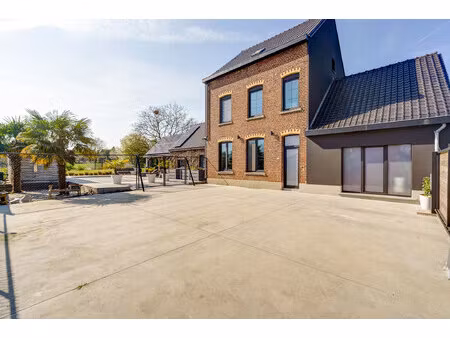 huis te koop in asse met 5 slaapkamers