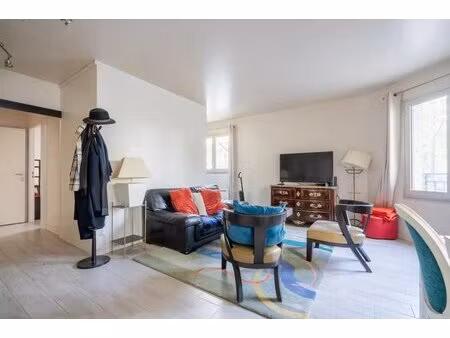 appartement de 4 pièces de 75 m² - 3 chambres - à paris 14e