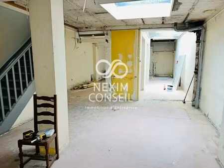 vente commerce paris 75018 38m² à 126m²