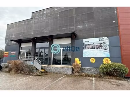 location commerce saint remy 71100 206m²