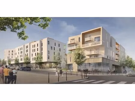 location commerce sathonay camp 69580 198m²