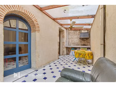 maison de ville - fort potentiel - quartier recherché d'agen (proximité école école félix 