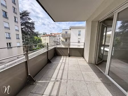 t3 - 67m2 - terrasse - oullins centre