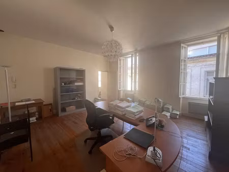 location locaux professionnels 0 pièces 125.33 m² à angouleme (16000)  1 100 €