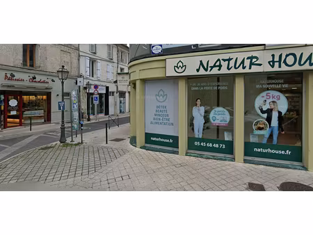 location locaux professionnels 2 pièces 73 m² à angouleme (16000)  650 €