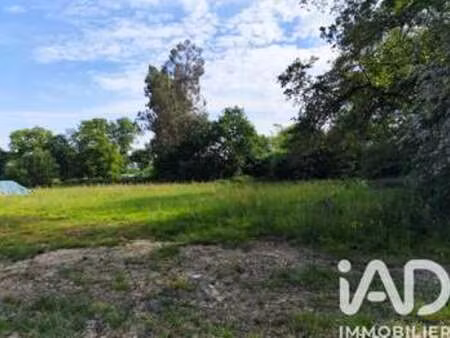 vente terrain à bains-sur-oust (35600) : à vendre / 686m² bains-sur-oust