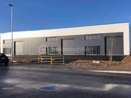vente immeuble à formigny-la-bataille (14710) : à vendre / 636m² formigny-la-bataille