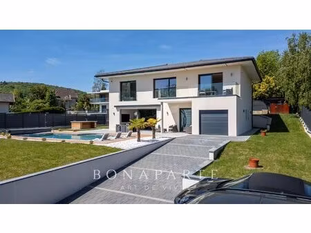 divonne-les-bains – maison contemporaine de prestige – piscine & pool house