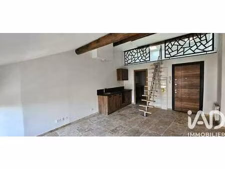 location appartement 2 pièces à bagnols-sur-cèze (30200) : à louer 2 pièces / 43m² bagnols