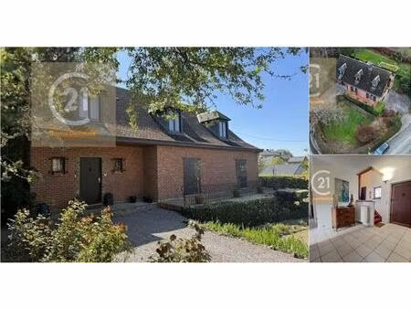 villa à vendre avec garage et terrasse   rochefort (vbe16966)
