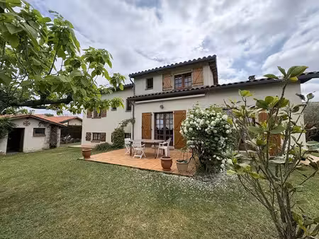 vente maison 7 pièces 156 m² à la salvetat-saint-gilles (31880)  427 000 €