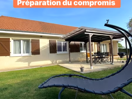 sous offre - maison de type t5 en excellent état dans un bel