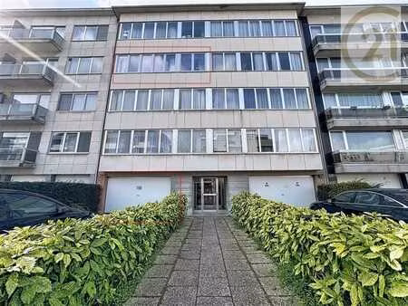 spacieux appartement 2 chambres avec garage et terrasse