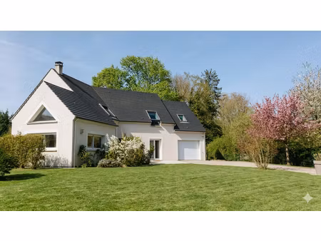 maison architecte 210 m2 - volumes  lumière et cadre exceptionnel