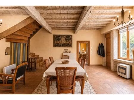maison de charme en vente à courzieu - idéal pour familles