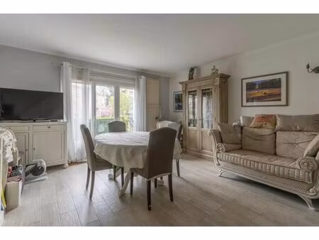 maison de 4 pièces en parfait état au cœur de maurepas