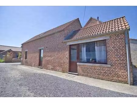 maison 2 chambres + bureau avec jardin vue sur les campagnes