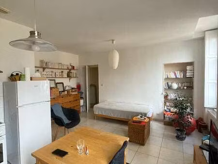 location appartement 3 pièces à la ferté-bernard (72400) : à louer 3 pièces / 59m² la fert