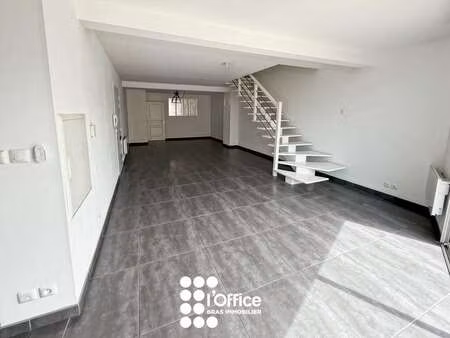 location appartement 4 pièces aux sables-d'olonne (85100) : à louer 4 pièces / 125m² les s