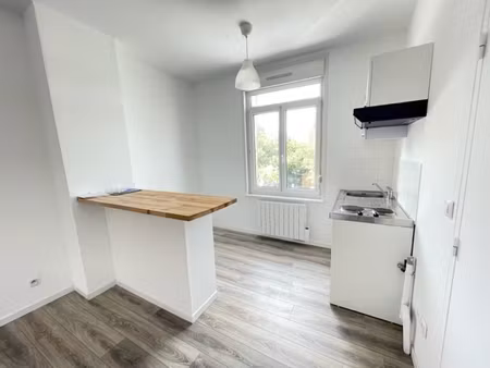 studio lille - 1 pièce(s) - 25.54 m2