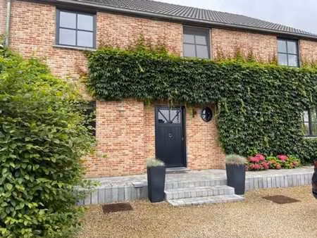 villa 5 chambres vedrin  piscine  peb b  proche commodités