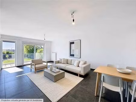 appartement une chmabre avec terrasse