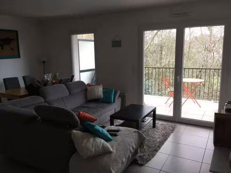 location appartement 2 pièces à orvault (44700) : à louer 2 pièces / 51m² orvault