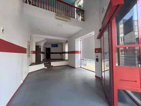 location bureaux et commerces au mans (72000) : à louer / le mans