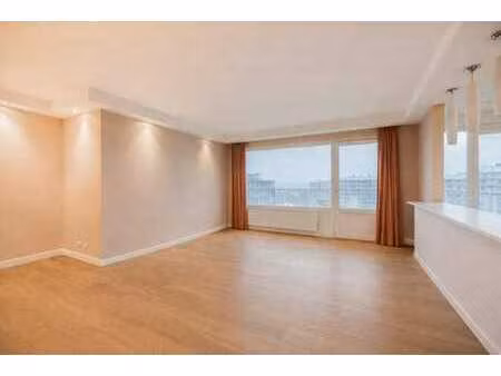 watermael-boitsfort - bel appartement 2 ch. + terrasse