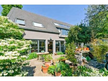 loft contemporain quartier du globe