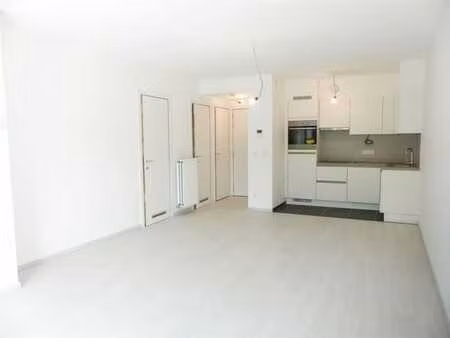 novarode - appartement 1ch avec terrasse