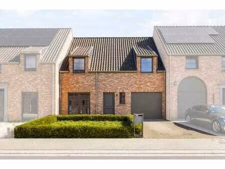 maison spacieuse et économe en énergie à sint-michiels