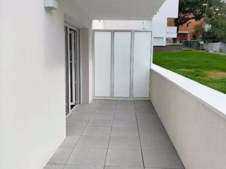 location appartement 2 pièces à la chapelle-des-fougeretz (35520) : à louer 2 pièces / 42m