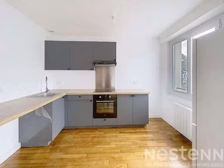 location appartement 3 pièces meublé à lorient (56100) : à louer 3 pièces meublé / 50m² lo
