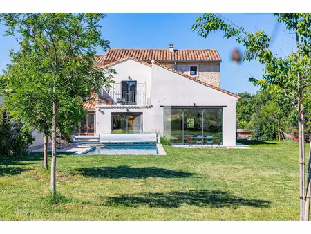 vente maison 6 pièces 230 m² à malemort-du-comtat (84570)  695 000 €