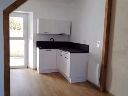 location maison à bayeux (14400) : à louer / 42m² bayeux